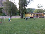17 2.B a 5.C zdraví z Malé Skály, květen 2017.jpg 17 2.B a 5.C zdraví z Malé Skály, květen 2017.jpg